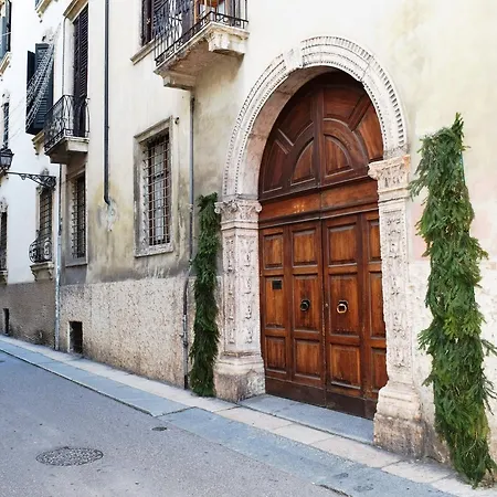 Palazzo Duomo * Verona