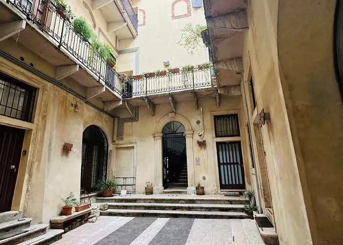 Palazzo Duomo Apartamento *